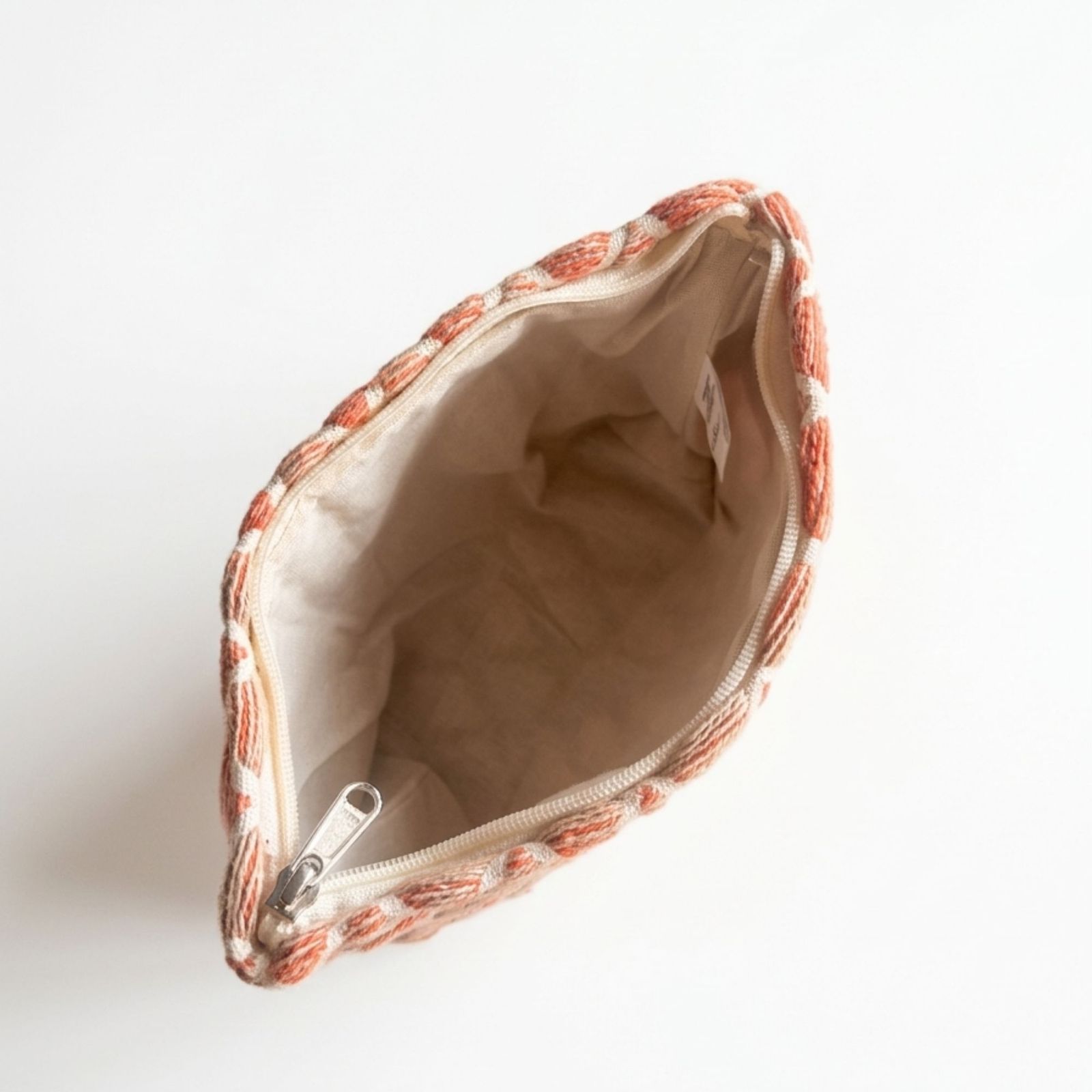 Nomad Sari Jacquard Toiletry Bag – Rose Lattice - Image 3